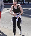 dakotafanningdaily-leavingerewhonmarket-35.jpg