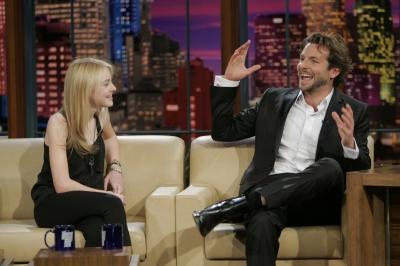 dakotafanningdaily-thetonightshowwithjayleno-01.jpg