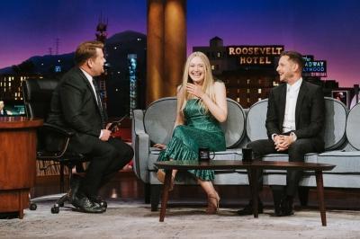 dakotafanningdaily-thelatelateshowwithjamescorden-001.jpg