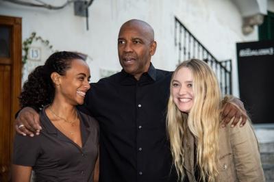 dakotafanningdaily-theequalizer3photocallinatrani-029.jpg