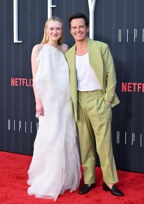 dakotafanningdaily-ripleylapremiere-0083.jpg