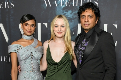 dakotafanningdaily-thewatchersnypremiere-0014.jpg