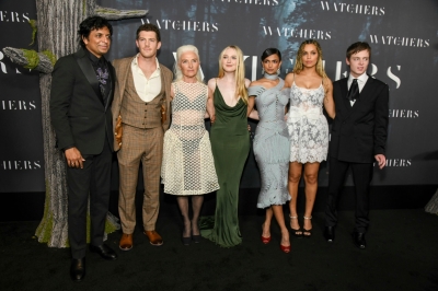 dakotafanningdaily-thewatchersnypremiere-0024.jpg