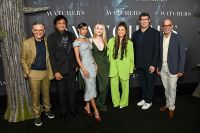 dakotafanningdaily-thewatchersnypremiere-0028.jpg