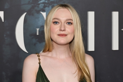 dakotafanningdaily-thewatchersnypremiere-0110.jpg