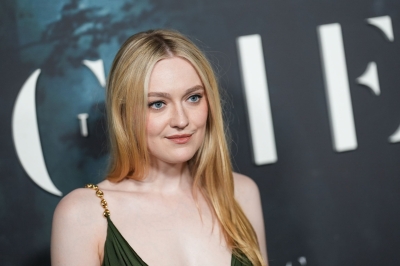 dakotafanningdaily-thewatchersnypremiere-0119.jpg