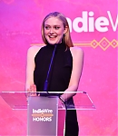 dakotafanningdaily-indiewirehonorsinla-020.jpg