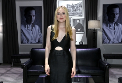 dakotafanningdaily-atasofficialripleycreening-0020.jpg