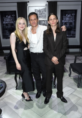 dakotafanningdaily-atasofficialripleycreening-0025.jpg