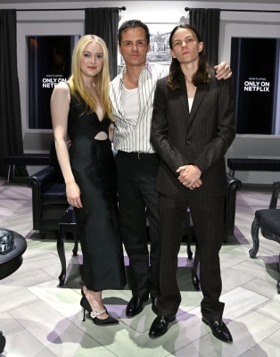 dakotafanningdaily-atasofficialripleycreening-0028.jpg