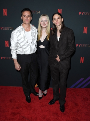 dakotafanningdaily-atasofficialripleycreening-0050.jpg