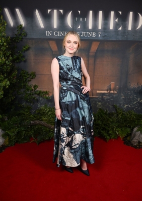 dakotafanningdaily-thewatchedscreeninginlondon-004.jpg