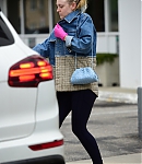 dakotafanningdaily-outinlosangeles-01.jpg