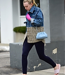 dakotafanningdaily-outinlosangeles-11.jpg