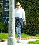 dakotafanningdaily-returningtoherhome-2.jpg