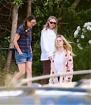 dakotafanningdaily-leavingherhome-04.jpg