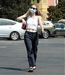 dakotafanningdaily-groceryshoppingatvons-009.jpg