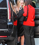 dakotafanningdaily-arrivingatthefirstladypremiere-001.jpg