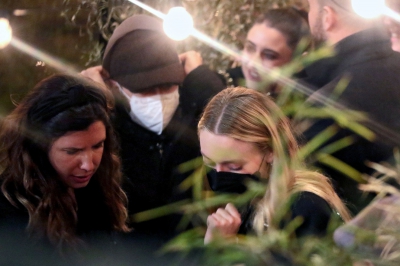 dakotafanningdaily-atsantotrastevereinrometocelebrateherbday-010.jpg