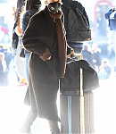dakotafanningdaily-atthetrainstationinvenice-028.jpg