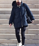 dakotafanningdaily-outandaboutinvenice-035.jpg