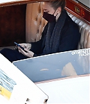 dakotafanningdaily-leavingthesetofripleyinvenice-008.jpg