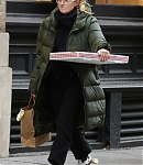 dakotafanningdaily-outandaboutinnewyorkcity-001.jpg