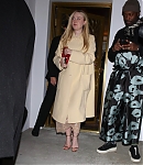 dakotafanningdaily-leavingthehbogoldeglobesafterparty-006.jpg