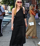 dakotafanningdaily-outinnewyork-001.jpg
