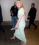 dakotafanningdaily-arrivingatthetodayshow-009.jpg