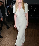 dakotafanningdaily-arrivingatthetodayshow-014.jpg