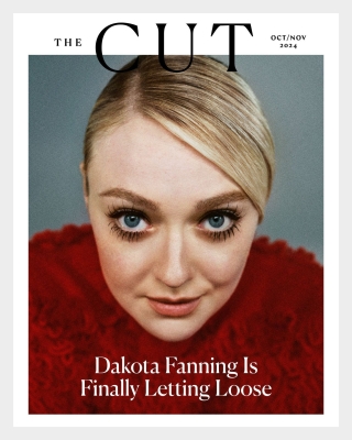 dakotafanningdaily-thecut-001.jpg