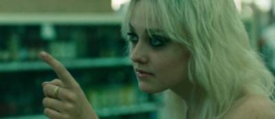 screencaps200425.jpg