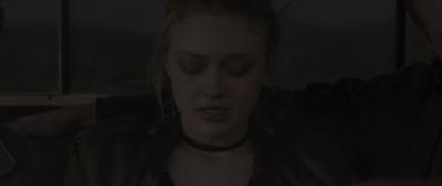 dakotafanningdaily-vienaandthefantomes-02208.jpg