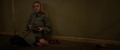dakotafanningdaily-sweetnessinthebelly-00479.jpg