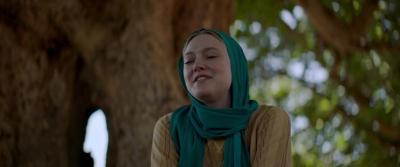 dakotafanningdaily-sweetnessinthebelly-00823.jpg
