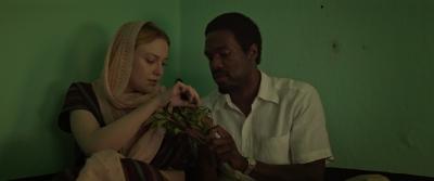 dakotafanningdaily-sweetnessinthebelly-01207.jpg