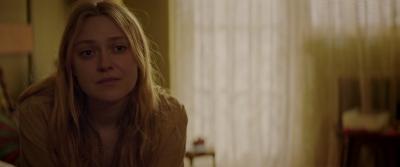 dakotafanningdaily-sweetnessinthebelly-02232.jpg