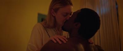 dakotafanningdaily-sweetnessinthebelly-02291.jpg