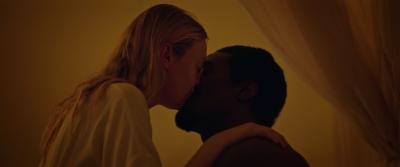 dakotafanningdaily-sweetnessinthebelly-02304.jpg