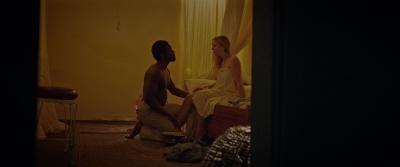 dakotafanningdaily-sweetnessinthebelly-02337.jpg
