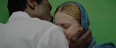 dakotafanningdaily-sweetnessinthebelly-02475.jpg