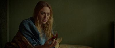 dakotafanningdaily-sweetnessinthebelly-03073.jpg