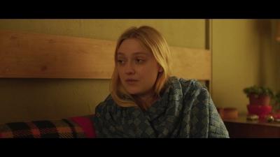 dakotafanningdaily-sweetnessinthebelly-0128.jpg