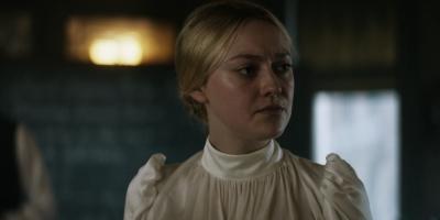 dakotafanningdaily-labyrinth-00247.jpg