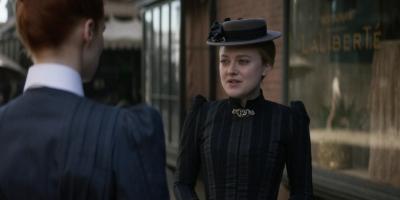 dakotafanningdaily-labyrinth-00768.jpg