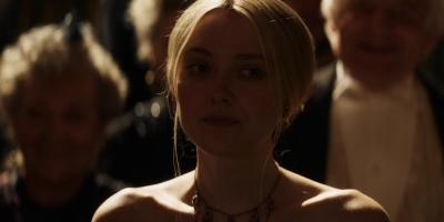 dakotafanningdaily-gildedcage-0348.jpg