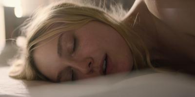 dakotafanningdaily-momentomori-0019.jpg
