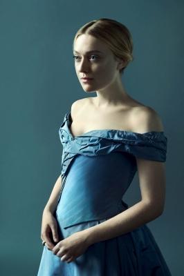 dakotafanningdaily-angelofdarkness-promotionalshoot-029.jpg