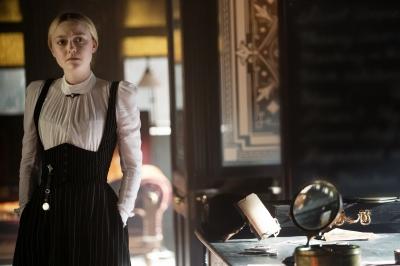 dakotafanningdaily-theangelofdarkness-promotionalstills-032.jpg